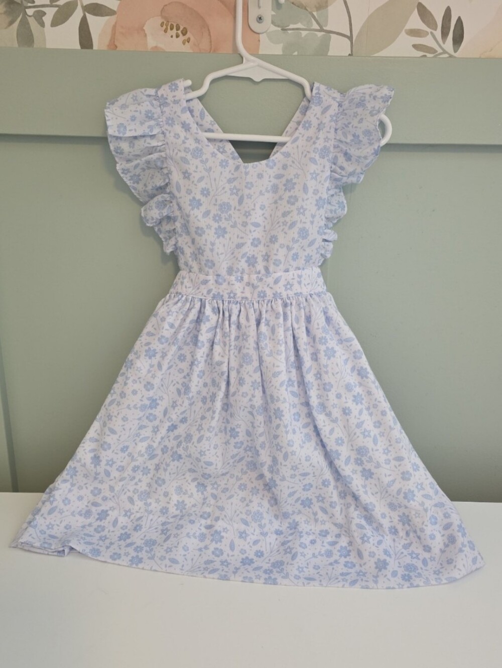 Smockingbird 4 Or 4t White Blue Pinafore Floral Ruffle Dress